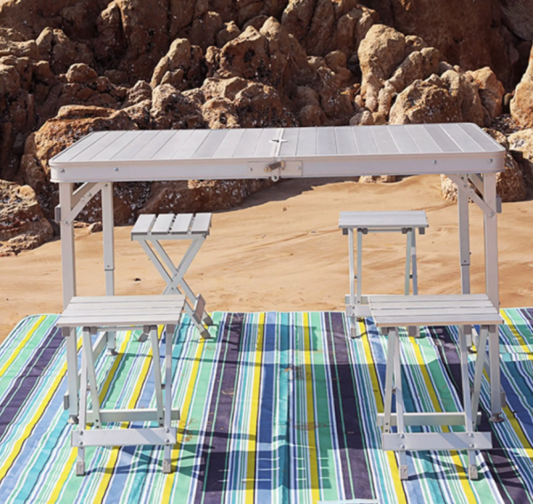 Алюминиевый складной стол со стульями Awnlux